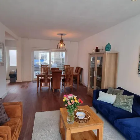 Casa de Férias Heerlijk Vakantiewoning Aan De Kust 26 - Slechts 100 Meter Van Het Strand! *