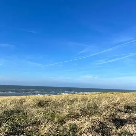 Heerlijk Vakantiewoning Aan De Kust 26 - Slechts 100 Meter Van Het Strand!
